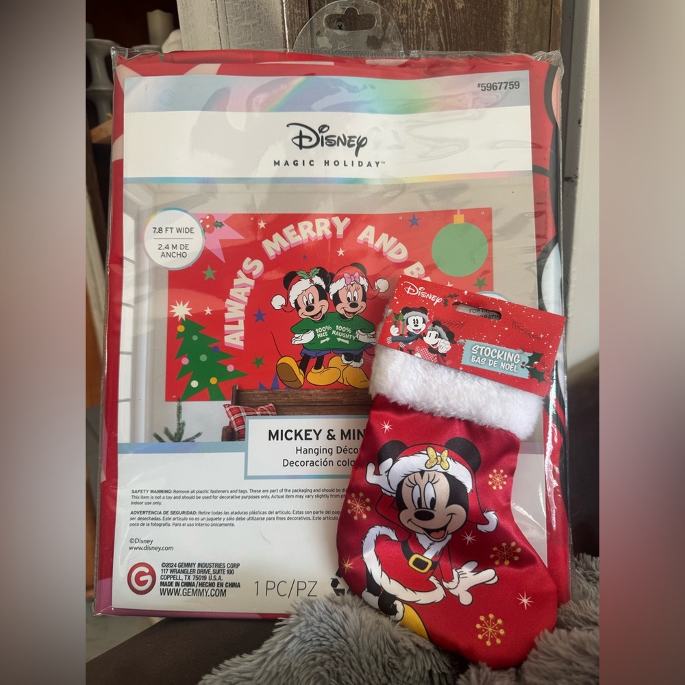 Disney Mickey & Minnie Holiday Hanging Décor with mini Minnie Mouse Stocking